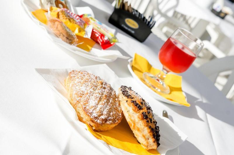 Hotel Metropol セニガッリア エクステリア 写真