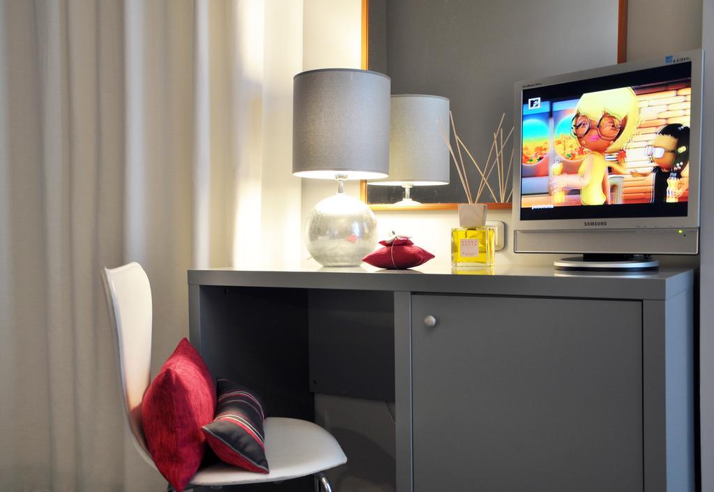 Hotel Metropol セニガッリア 部屋 写真